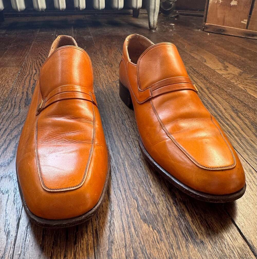 VINTAGE ‘70s French Shriner Tan Leather Men’s Sz 9.5 Square Toe Loafers Greece